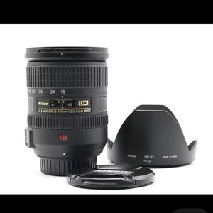 Nikon Zoom lens Af-6 nikkor 18-200mm